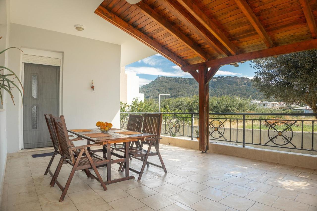 Propodes Luxury Villa Pastida Buitenkant foto